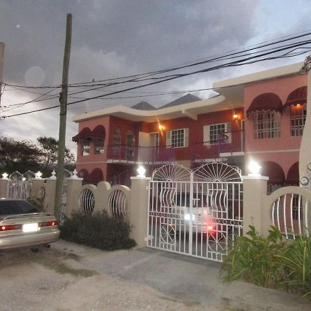 The Residence Portmore Apartments Exterior photo